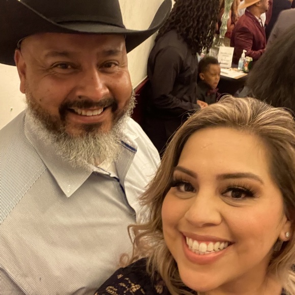 Meet your Posher, Rlinda - Picture 1 of 1